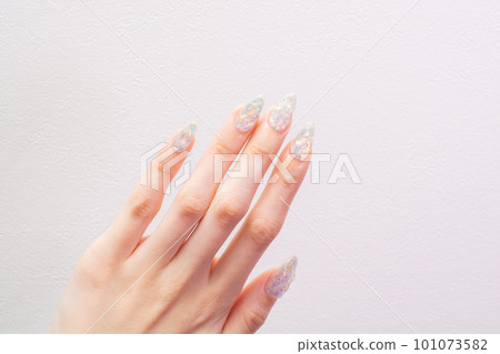 The nailed hand The nailed hand 101073582