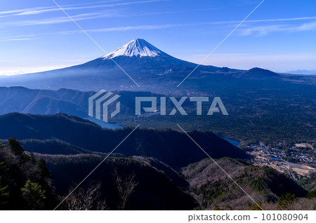 (Yamanashi Prefecture) Superb view of Mt. Fuji seen from Mt. Odake - Mt. (Yamanashi Prefecture) Superb view of Mt. Fuji seen from Mt. Odake - Mt. 101080904