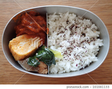 肉丸蛋捲便當盒 101081133