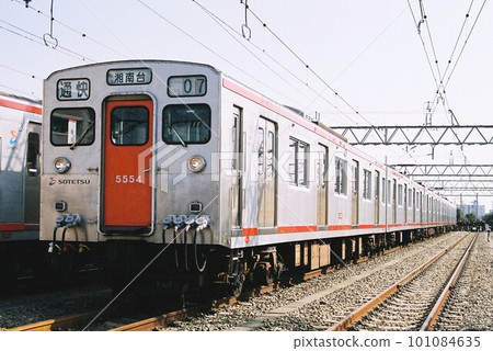 Sagami Railway 5000 series stopping at the depot Sagami Railway 5000 series stopping at the depot 101084635