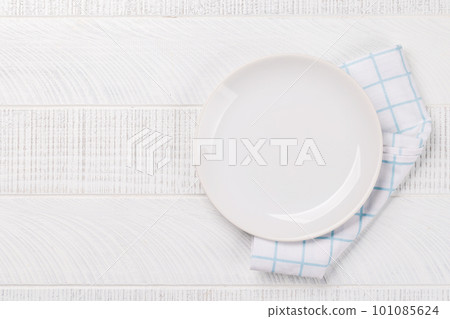 Top-down view of an empty plate mockup 101085624