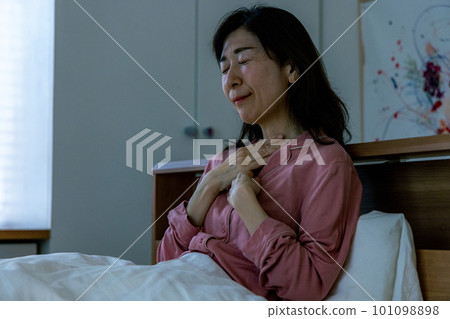 生病的女高管 101098898
