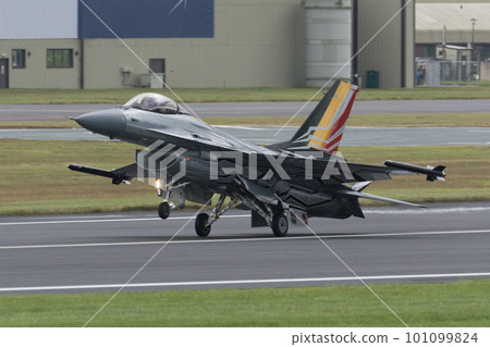 Belgian Air Force F-16 Display Team Landing 101099824