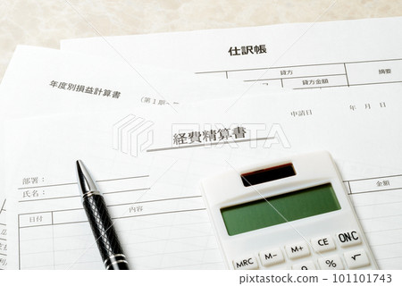 Business image Documents related to business, etc. 101101743