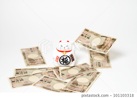 Manekineko Cat figurine that attracts financial luck Manekineko Cat figurine that attracts financial luck 101103318