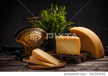 Mature cheese composition 101103565