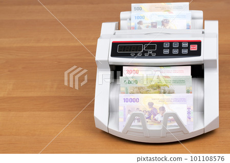 Central African States money in the counting machine 101108576