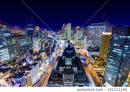 大阪站前3號樓的夜景 大阪站前3號樓的夜景 101111240