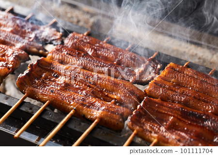 炭烤鰻魚燒 101111704