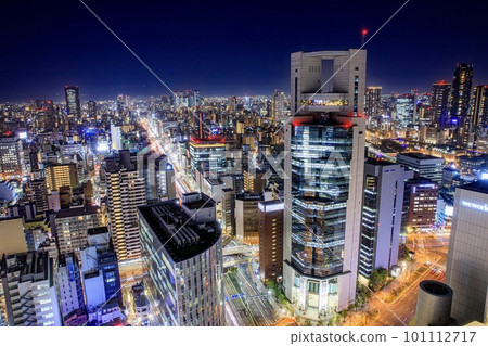 大阪站前3號樓夜景(禦堂筋方向) 大阪站前3號樓夜景(禦堂筋方向) 101112717