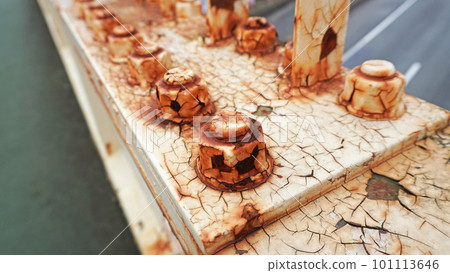 Pedestrian bridge joint (rusty nut) Pedestrian bridge joint (rusty nut) 101113646