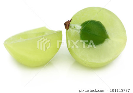 Sliced amla Sliced amla 101115787