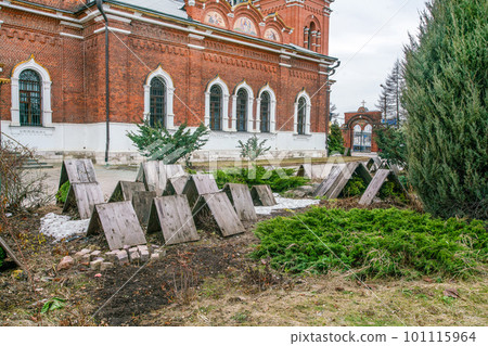 Church garden after winter inMoscow church Church garden after winter inMoscow church 101115964