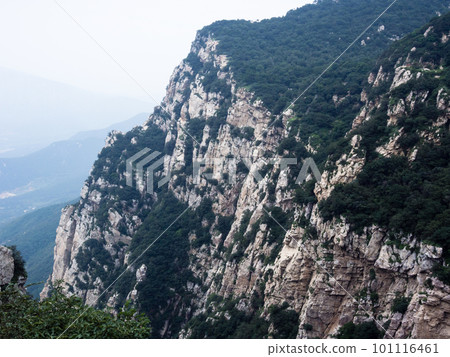 Rock formations in sacred taoist Songshan mountains, Henan province, China 101116461