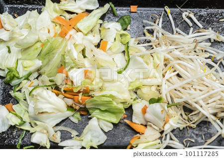 鐵板燒料理Yakiniku Yakisoba 鐵板燒料理Yakiniku Yakisoba 101117285