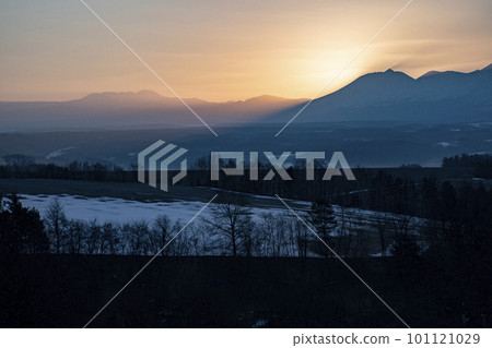 Rural before dawn 101121029