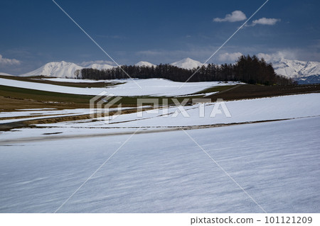 Tokachidake山脈的早春 Tokachidake山脈的早春 101121209