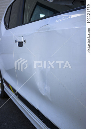 汽車砸門 汽車砸門 101121789