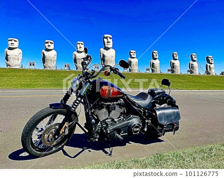 自行車和摩艾 自行車和摩艾 101126775