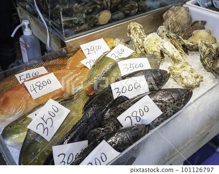 Tomari Iyumachi 出售的海鮮 Tomari Iyumachi 出售的海鮮 101126797