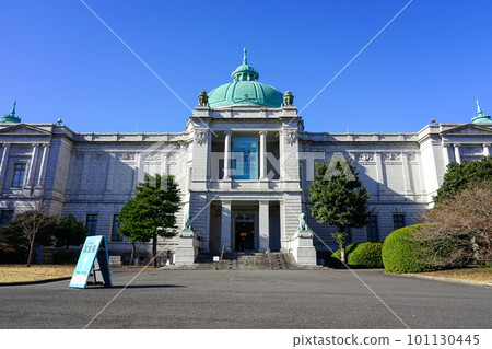 陽光明媚的上野公園 東京國立博物館 兵慶館 101130445