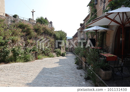 法國美麗的村莊，Saint-Cirq-Lapopie 101131430