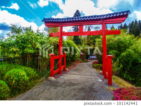Red gate - entrance to japanese garden in Maulivrier 101142441