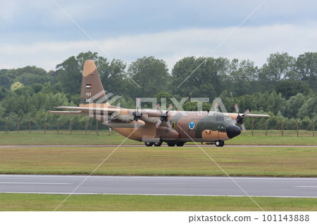 Jordanian Air Force C-130H Taxiing Jordanian Air Force C-130H Taxiing 101143888