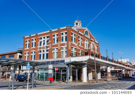 埼玉縣東松山市東武東上線東松山站大樓 101144093