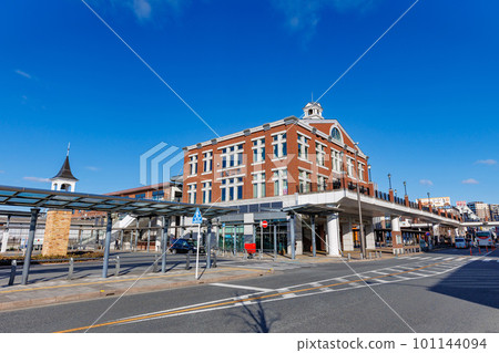 埼玉縣東松山市東武東上線東松山站大樓 101144094