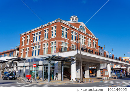 埼玉縣東松山市東武東上線東松山站大樓 101144095