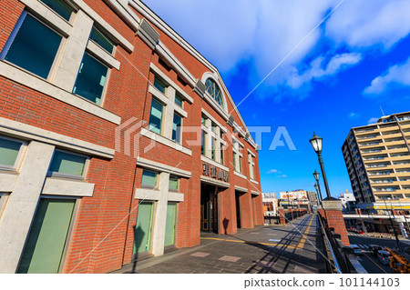 埼玉縣東松山市東武東上線東松山站大樓 101144103