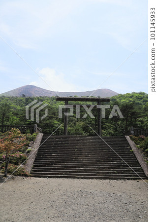 從高千穗河床看到的高千穗山 101145933