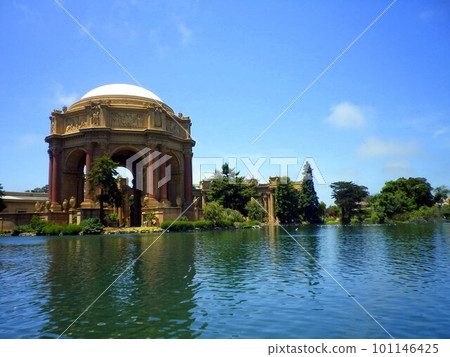 America_West Coast_San Francisco 42 101146425