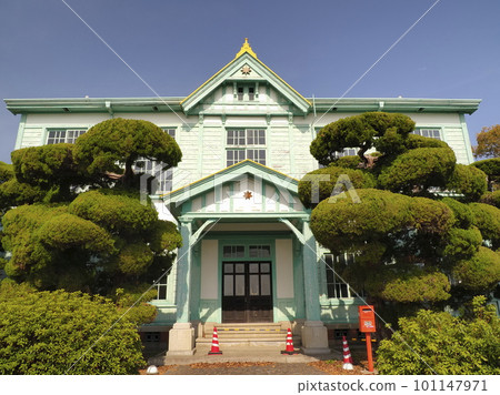 Awashima (Kagawa Prefecture) Awashima Marine Museum 2 101147971