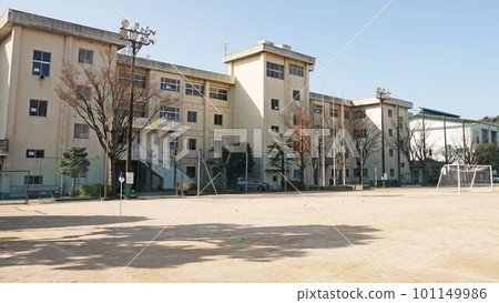 初中校舍及場地（靜岡縣駿都區清水町清水市立清水學校） 101149986