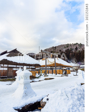 Original scenery of Japan Winter scenery of Ouchi-juku Snow lanterns decorating the townscape Original scenery of Japan Winter scenery of Ouchi-juku Snow lanterns decorating the townscape 101151643