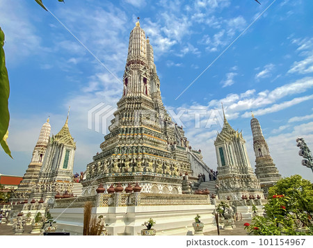 The visiting card of the capital of Thailand is the Buddhist temple Wat Arun, Temple of Dawn, which is located on the banks of the Chao Phraya River The visiting card of the capital of Thailand is the Buddhist temple Wat Arun, Temple of Dawn, which is located on the banks of the Chao Phraya River 101154967