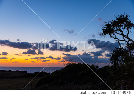 Okinawa-Manzamo Sunset-02 Okinawa-Manzamo Sunset-02 101154976