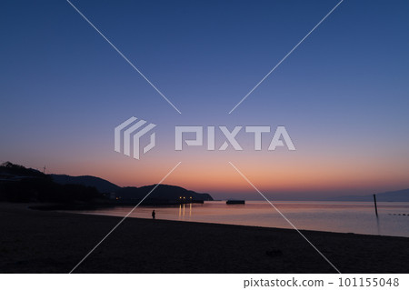 日本岡山縣瀨戶內海漂浮的銀河 日本岡山縣瀨戶內海漂浮的銀河 101155048