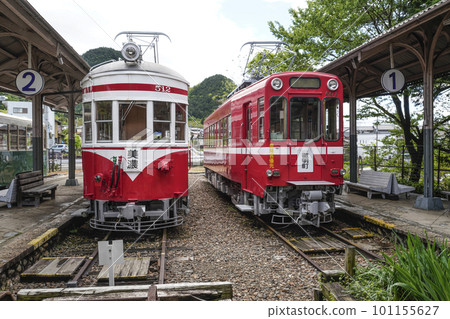 Stationary preservation vehicle of former Mino Station 101155627