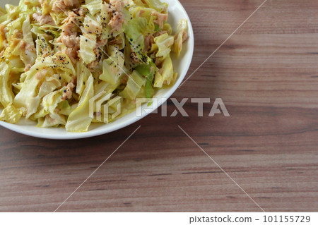 Cabbage and tuna dressing Cabbage with tuna Mugen 捲心菜 Cabbage and tuna dressing Cabbage with tuna Mugen 捲心菜 101155729