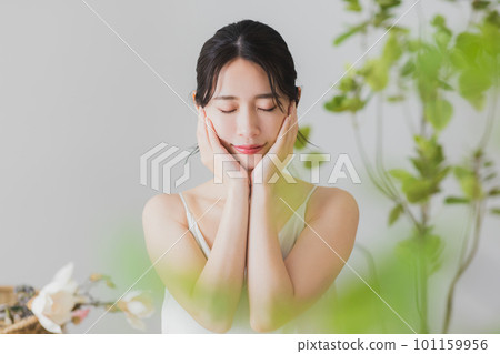 Young woman, beauty image Young woman, beauty image 101159956