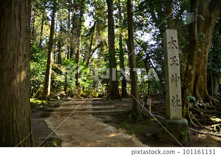 二玉神社是我一大早去的能登國一宮北大社的附屬神社 101161131