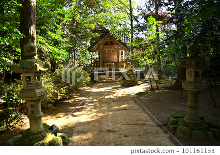 二玉神社是我一大早去的能登國一宮北大社的附屬神社 二玉神社是我一大早去的能登國一宮北大社的附屬神社 101161133
