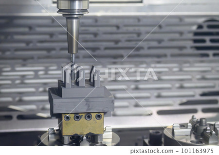 The mold and die manufacturing process by CNC machining center. 101163975