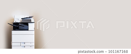 辦公室中安裝了辦公多功能設備 [ 辦公室圖片 ] 101167168