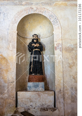 Interior of the Garcia D'Avila chapel, in the Praia do Forte, Mata de Sao Joao, Bahia, Brazil 101172286