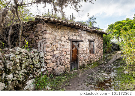 Old stone house in the village of Igatu, Chapada Diamantina, Andarai, Bahia in Brazil 101172562