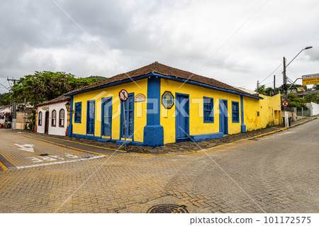 Typical colonial, portuguese houses in Santo Antonio de Lisboa, Florianopolis, Brazil Typical colonial, portuguese houses in Santo Antonio de Lisboa, Florianopolis, Brazil 101172575